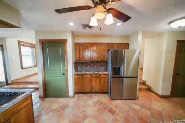 $2,495 | 16907 Springhill Drive, San Antonio, TX 78232