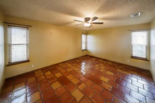 $2,495 | 16907 Springhill Drive, San Antonio, TX 78232