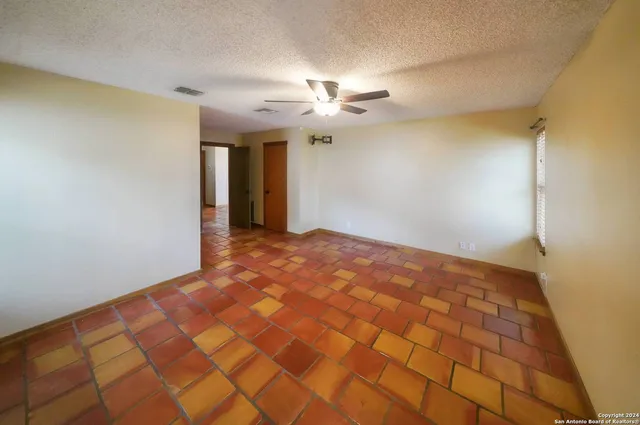 $2,495 | 16907 Springhill Drive, San Antonio, TX 78232