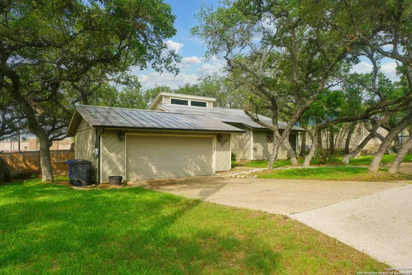 $2,495 | 16907 Springhill Drive, San Antonio, TX 78232