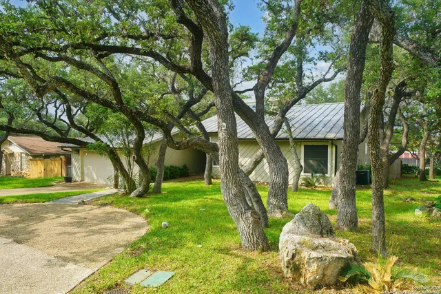 $2,495 | 16907 Springhill Drive, San Antonio, TX 78232