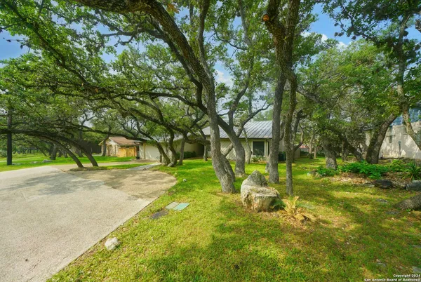 $2,495 | 16907 Springhill Drive, San Antonio, TX 78232