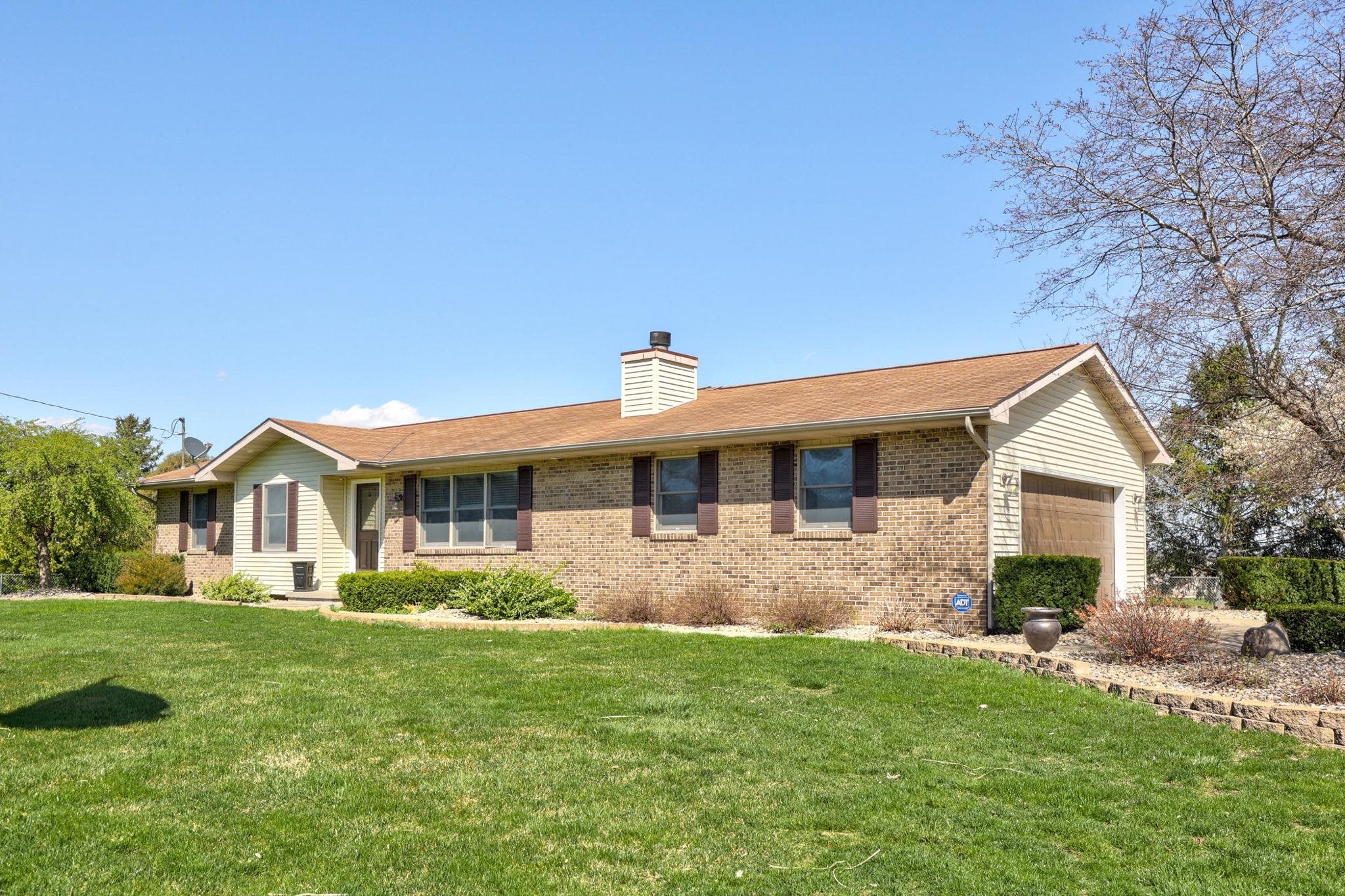 9405 Gera Road Birch Run, MI 48415 - Photo 3 of 73