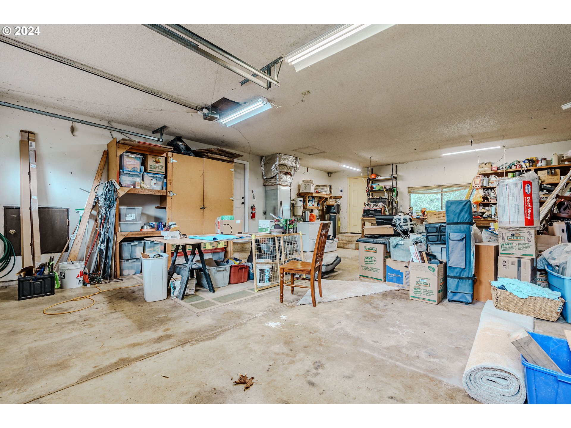 21981 South Ferguson Road Beavercreek, OR 97004 - Photo 30 of 48 Garage