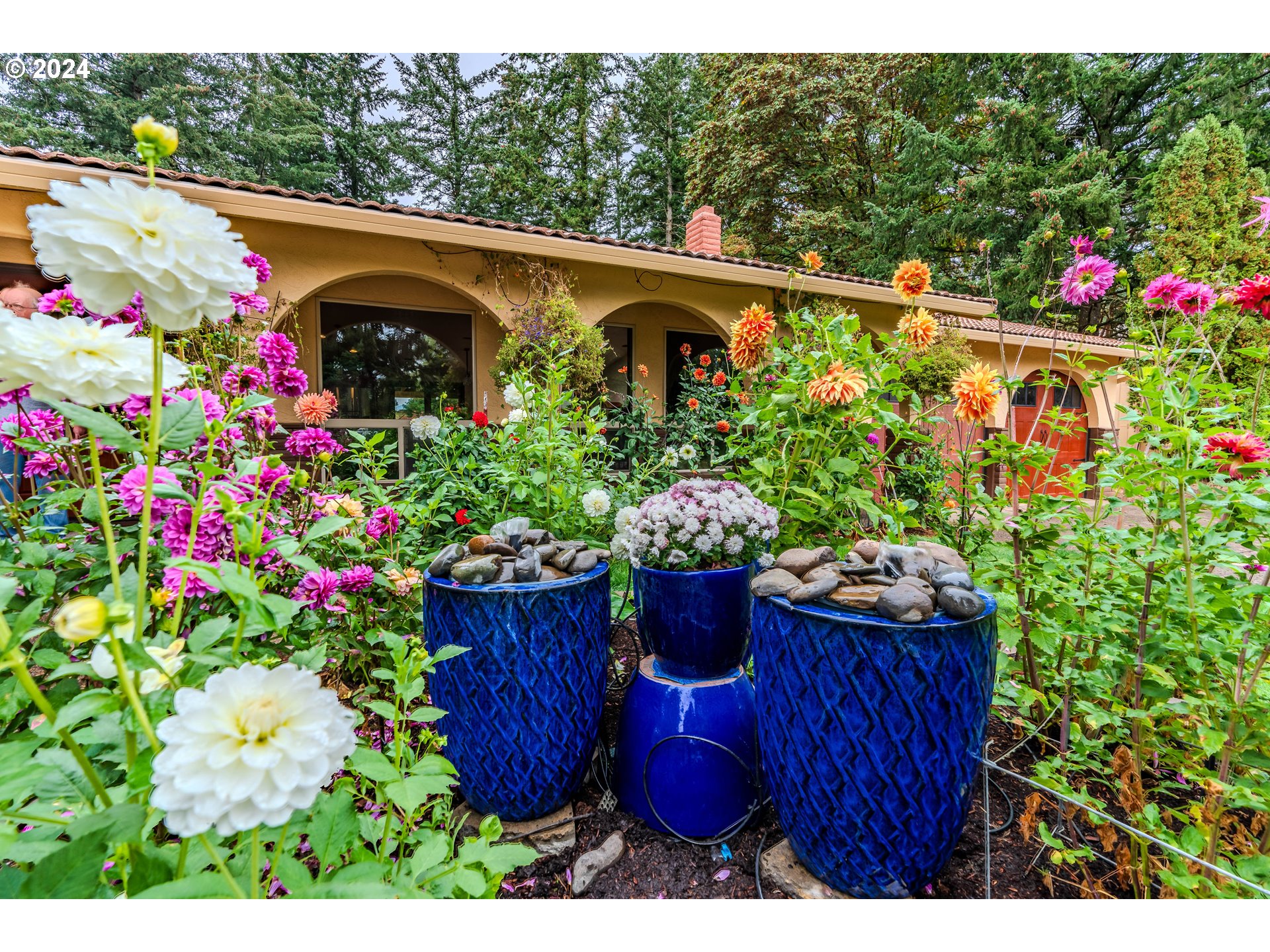 21981 South Ferguson Road Beavercreek, OR 97004 - Photo 37 of 48 Water Feature