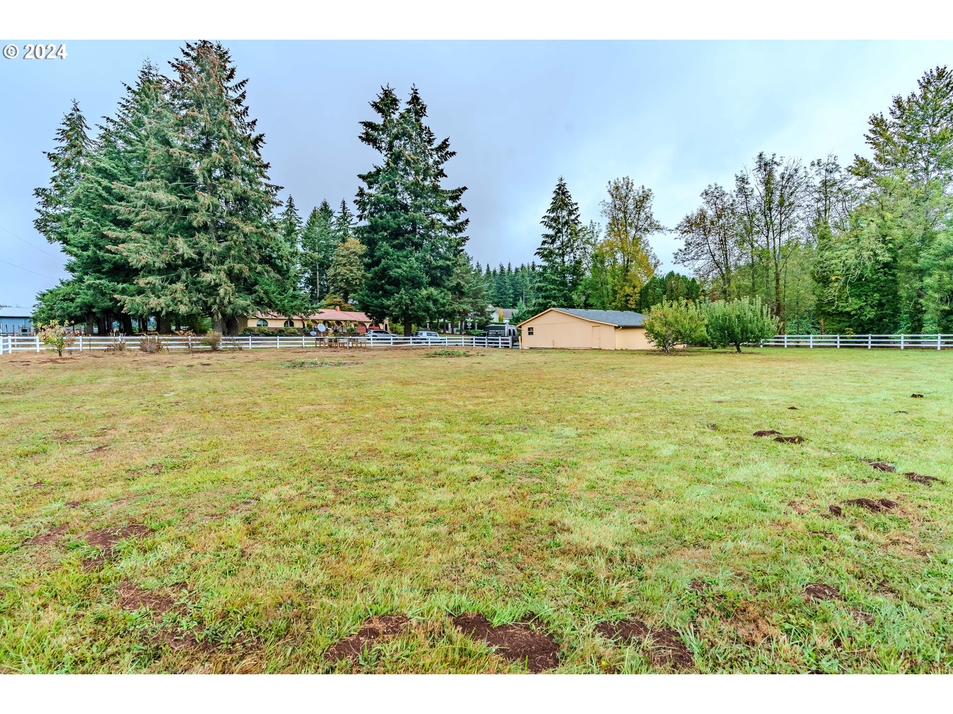 21981 South Ferguson Road Beavercreek, OR 97004 - Photo 40 of 48