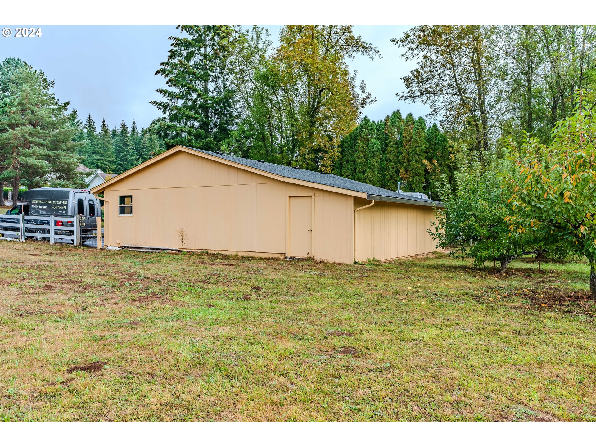 21981 South Ferguson Road Beavercreek, OR 97004 - Photo 46 of 48 Shop