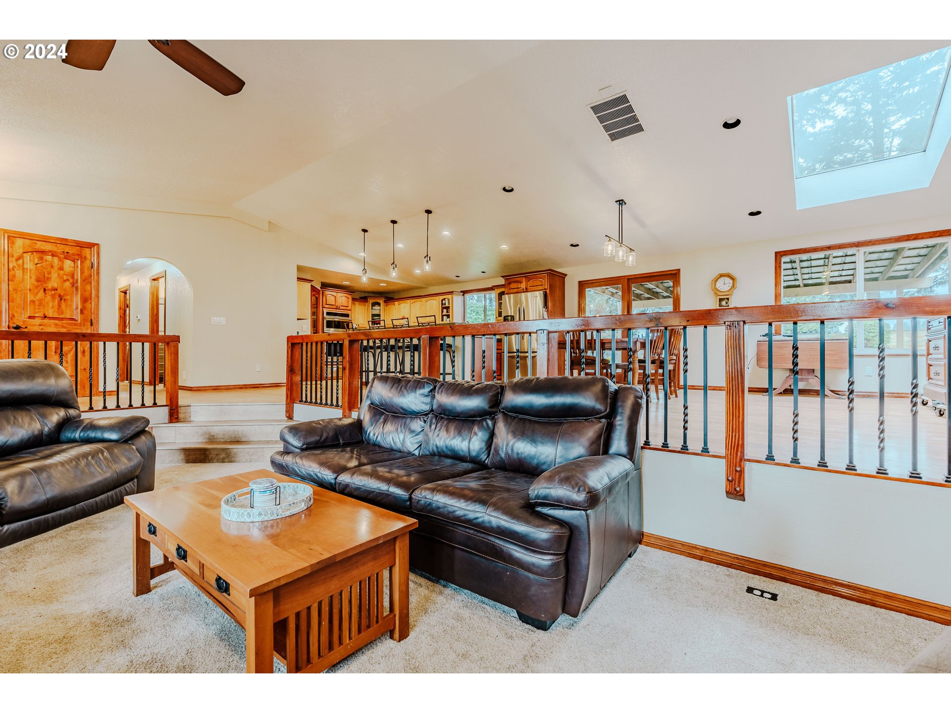 21981 South Ferguson Road Beavercreek, OR 97004 - Photo 7 of 48