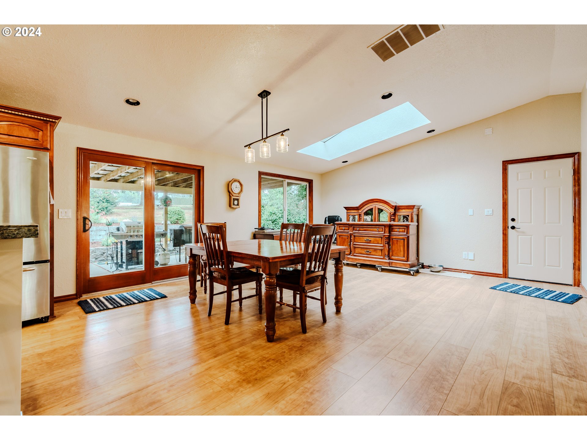 21981 South Ferguson Road Beavercreek, OR 97004 - Photo 8 of 48