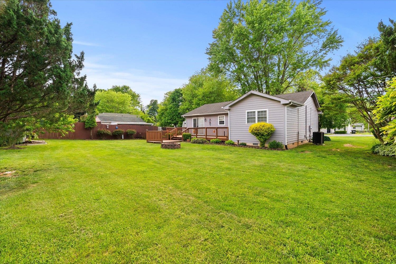 13 Buckboard Road Waynesboro, VA 22980 - Photo 29 of 29 a front view of house with yard and green space