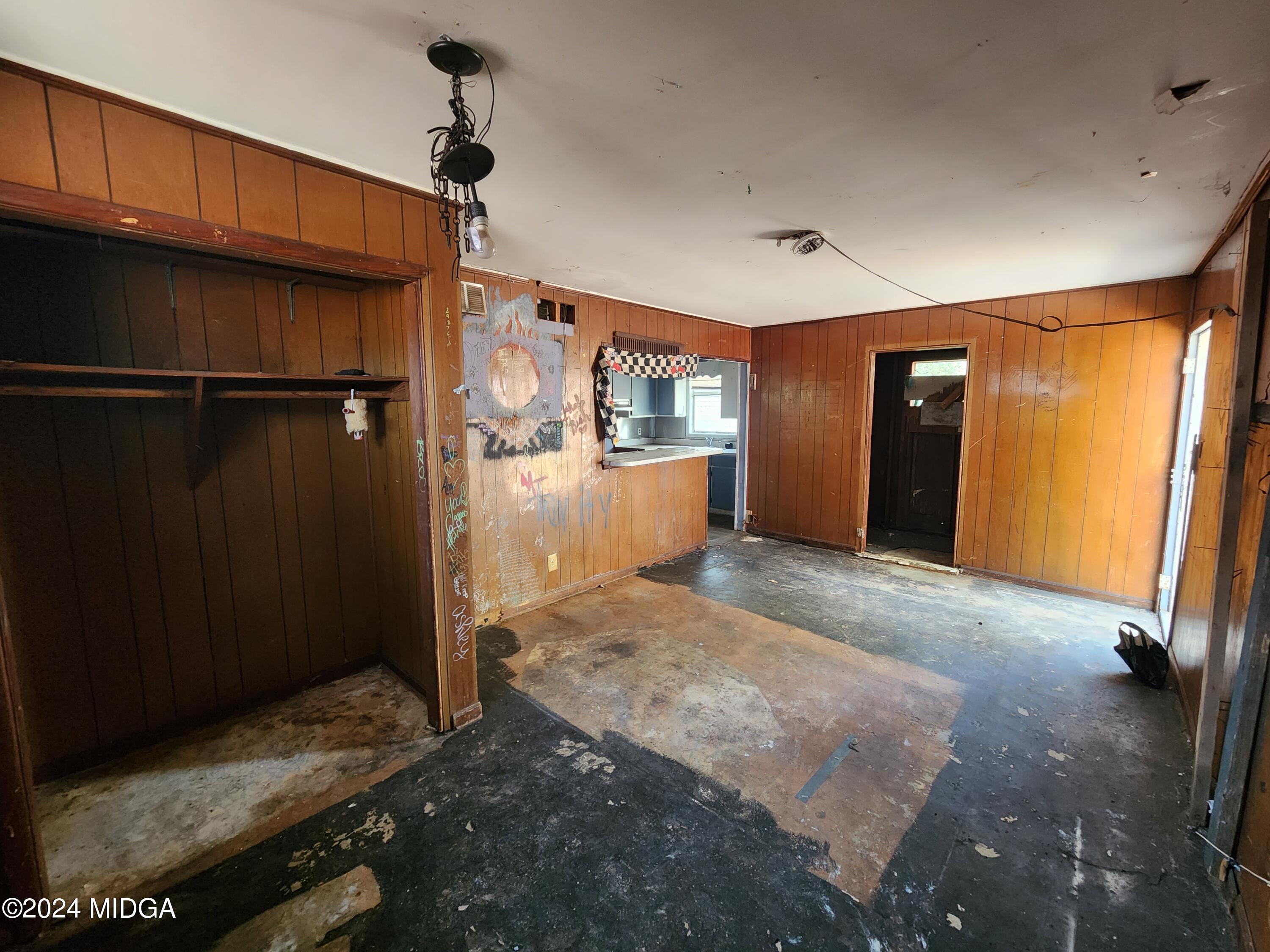 3685 Rice Mill Road Macon, GA 31206 - Photo 9 of 24 a view of a storage & utility room