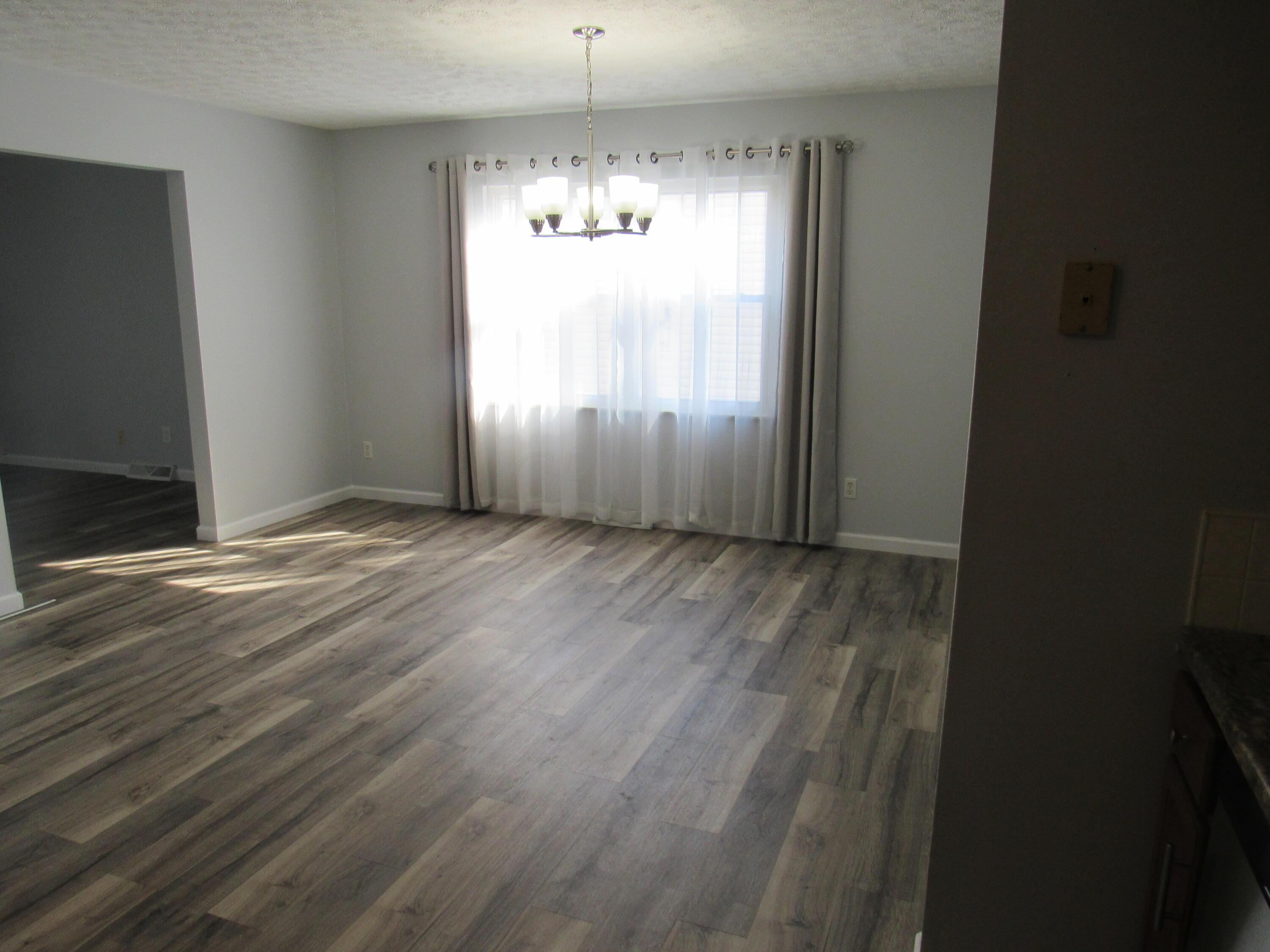 302 Rivers End Road Gahanna, OH 43230 - Photo 9 of 20 Gallery Image 9