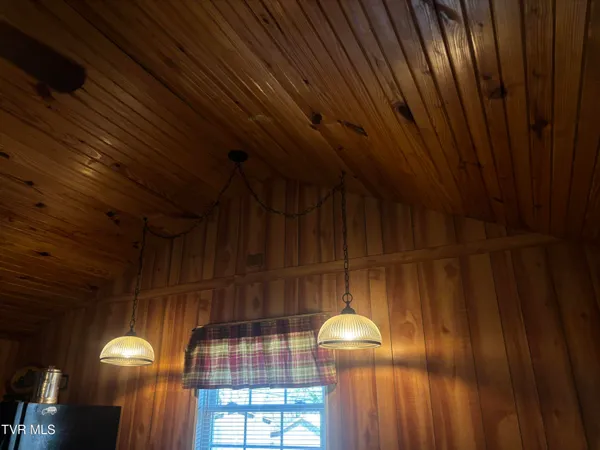 $87,000 | 306 Black Hill Drive, Coeburn, VA 24230