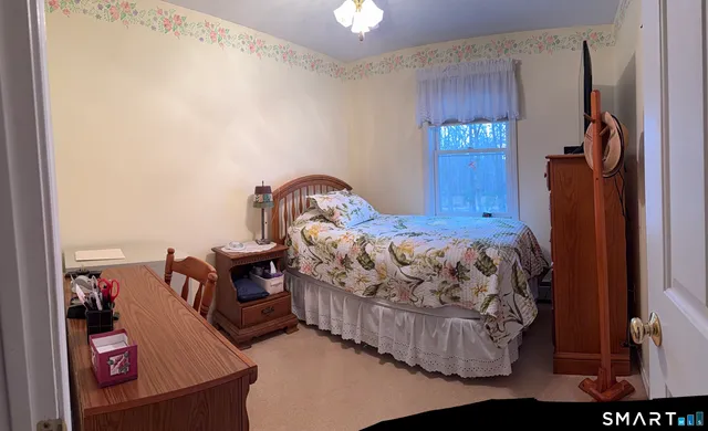 $489,900 | 70 Partridge Hollow Road, Ledyard, CT 06335