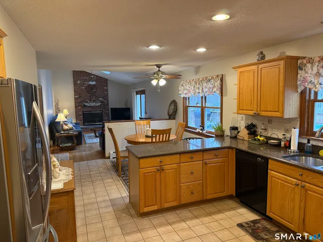 $489,900 | 70 Partridge Hollow Road, Ledyard, CT 06335