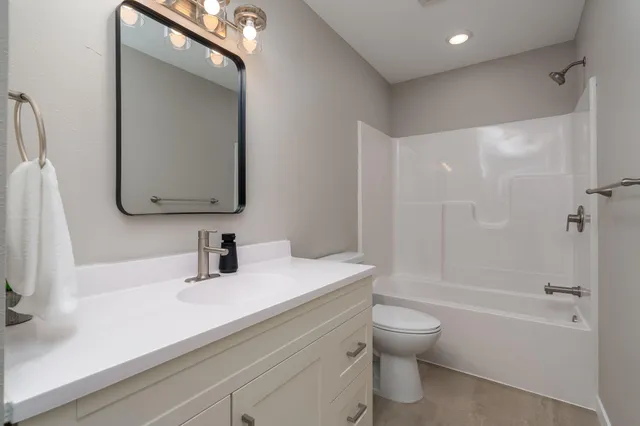 $594,900 | 3216 Scotch Lane, Mankato, MN 56001