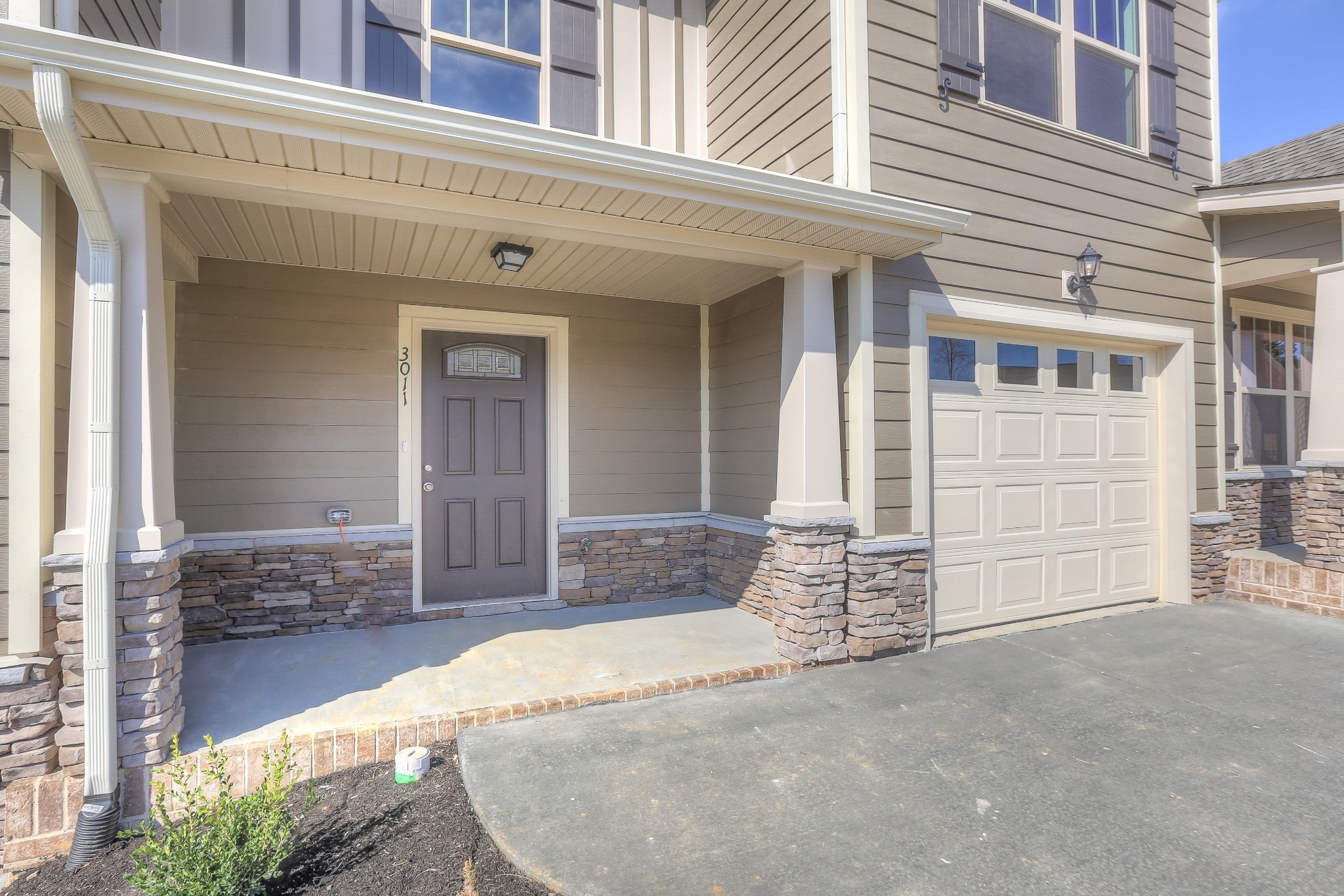 112 Shannon Place Spring Hill, TN 37174 - Photo 2 of 15 Gallery Image 2