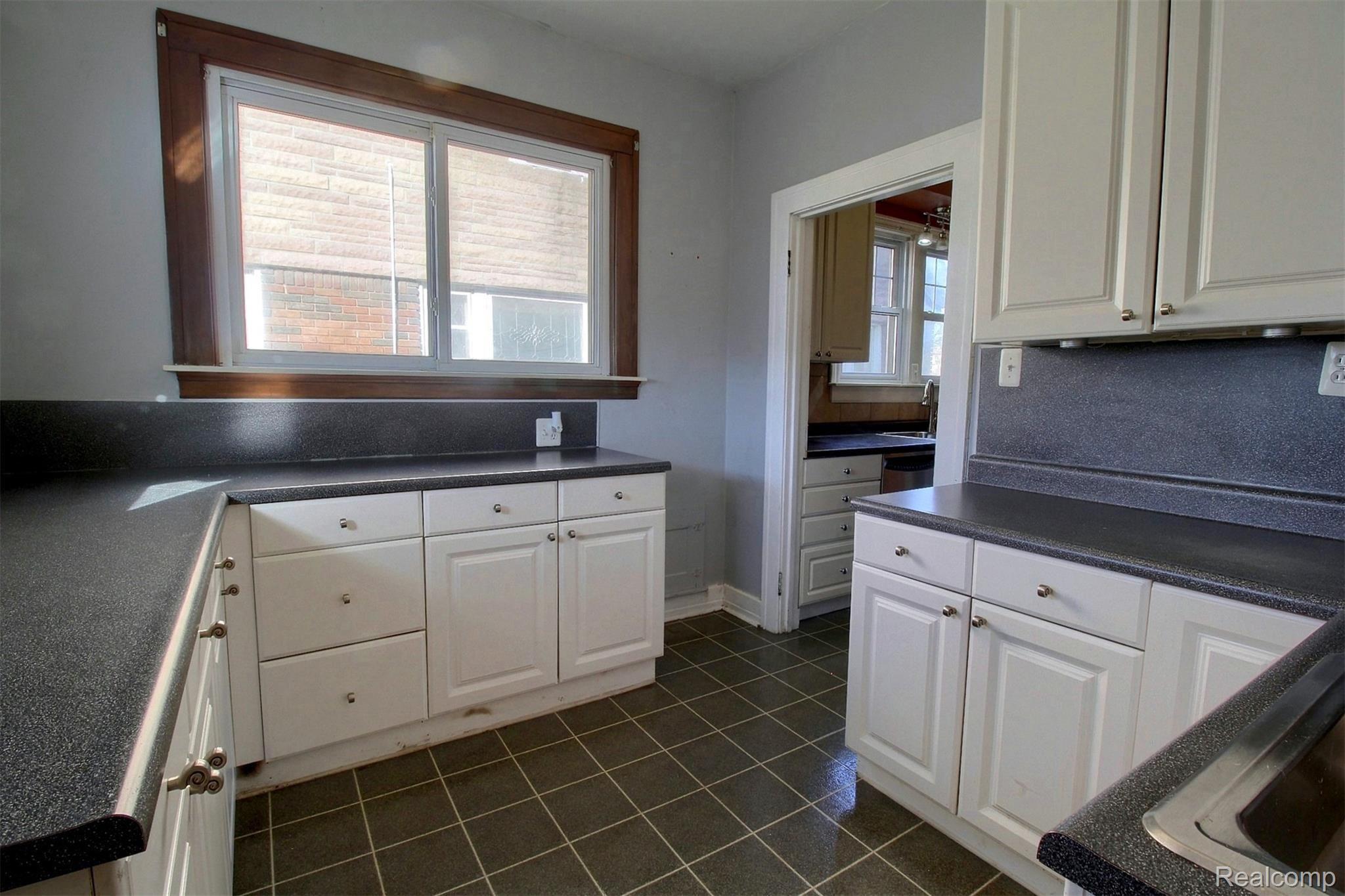 110 Walnut Street River Rouge, MI 48218 - Photo 14 of 32 14-Pantry 2nd View.jpg
