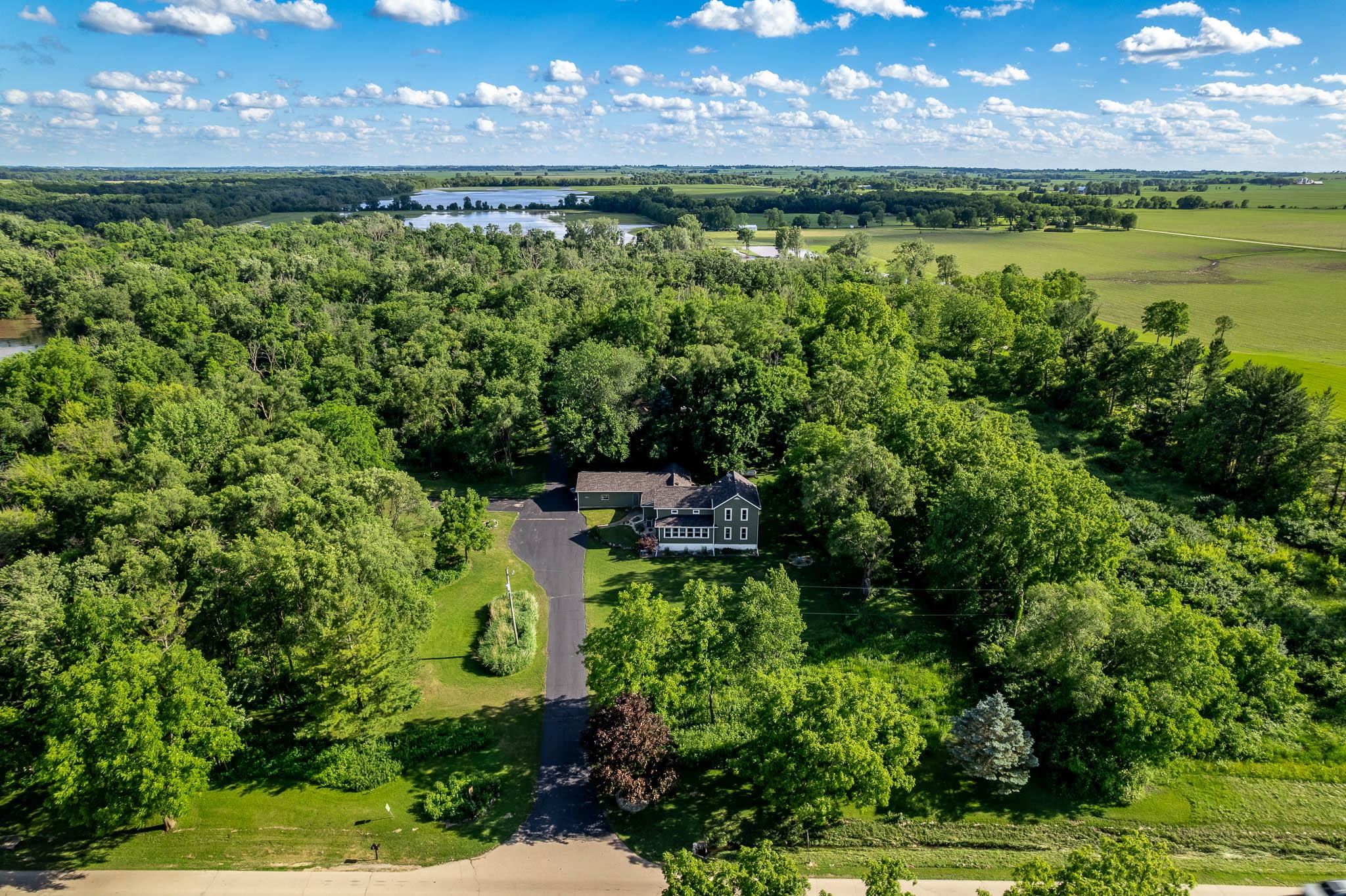 8321 Blomberg Road Cherry Valley, IL 61016 - Photo 2 of 65