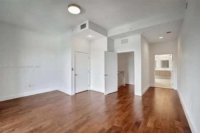 $5,250 | 164 Southeast 4th Terrace, Pompano Beach, FL 33060