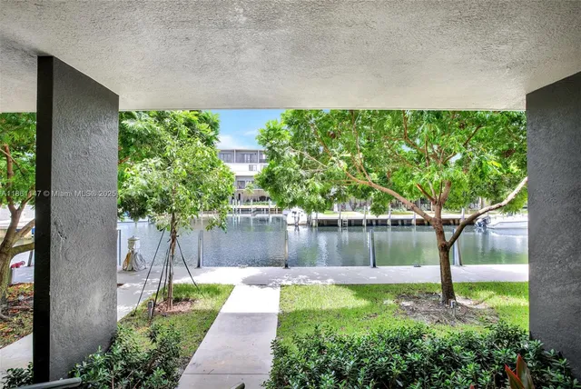 $5,250 | 164 Southeast 4th Terrace, Pompano Beach, FL 33060