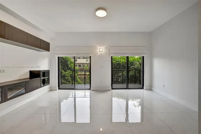 $5,250 | 164 Southeast 4th Terrace, Pompano Beach, FL 33060