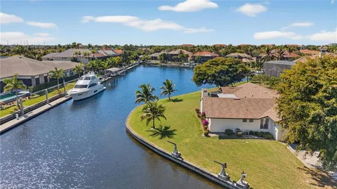 $3,200,000 | 6824 Danah Court, Fort Myers, FL 33908