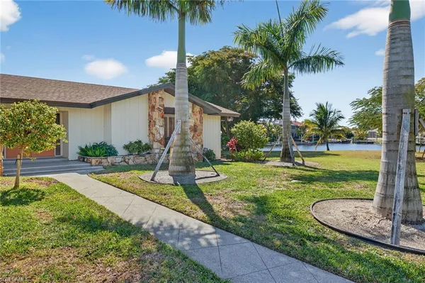 $3,200,000 | 6824 Danah Court, Fort Myers, FL 33908