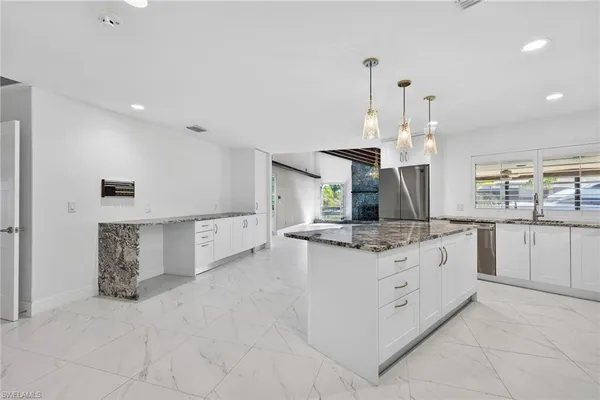 $3,200,000 | 6824 Danah Court, Fort Myers, FL 33908