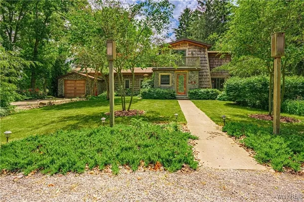 $519,000 | 5948 Chestnut Road, Newfane, NY 14094