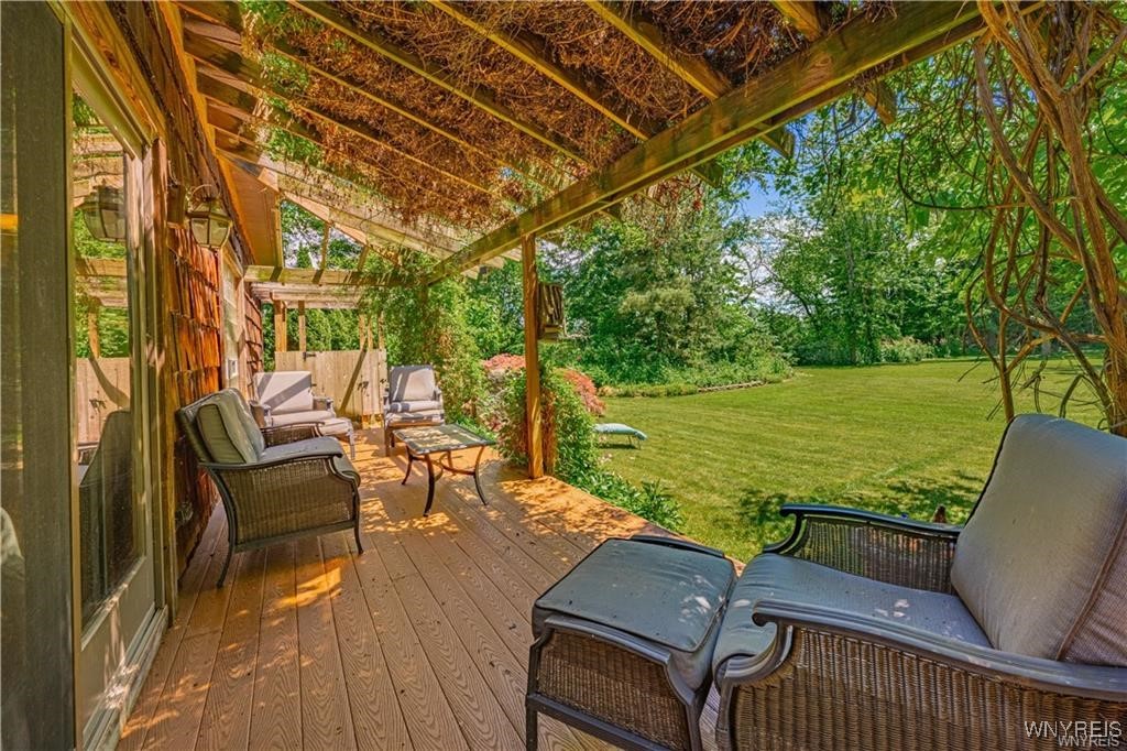 5948 Chestnut Road Newfane, NY 14094 - Photo 25 of 41 Great Deck