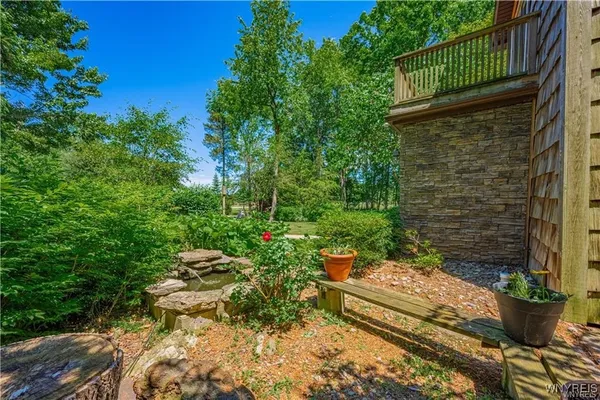 $519,000 | 5948 Chestnut Road, Newfane, NY 14094