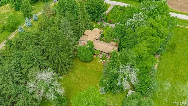 $519,000 | 5948 Chestnut Road, Newfane, NY 14094