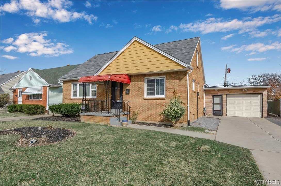 171 Margaret Road Amherst, NY 14226 - Photo 1 of 34