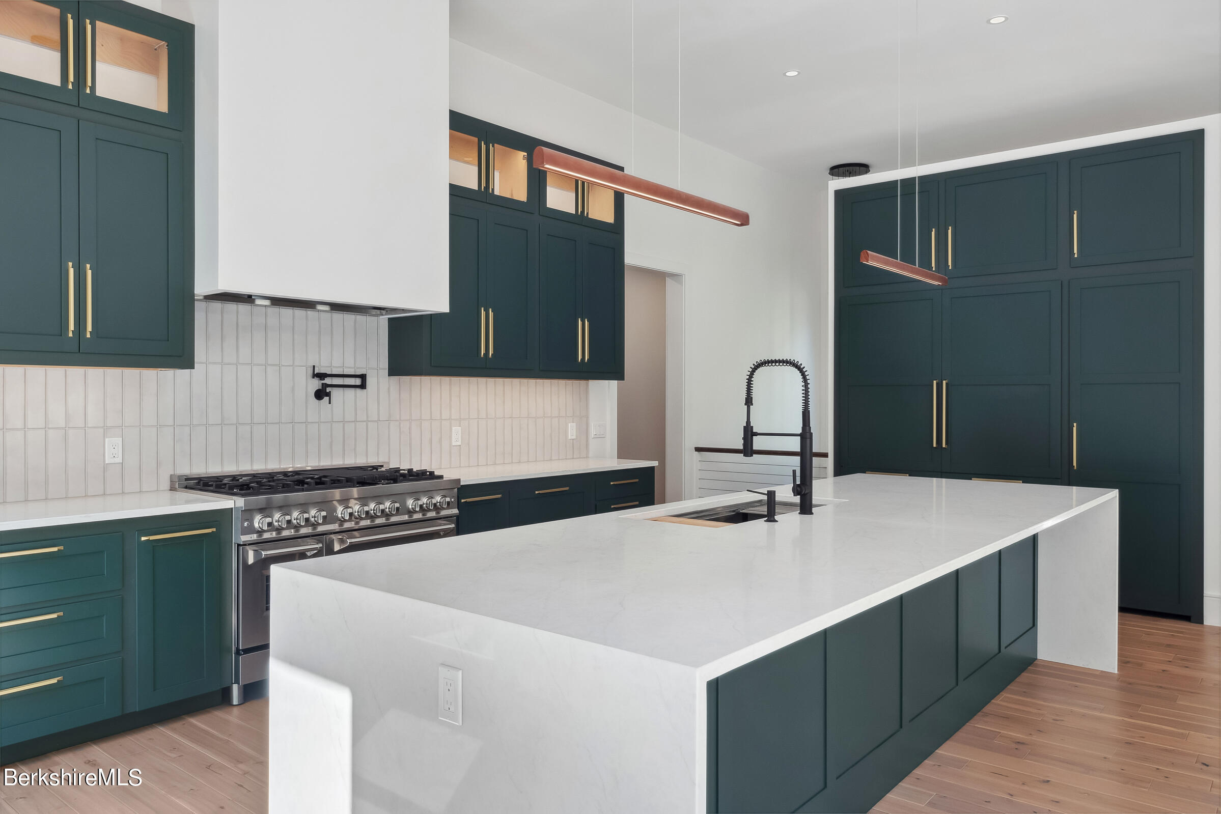 112 Tyringham Road Monterey, MA 01245 - Photo 13 of 57 KITCHEN