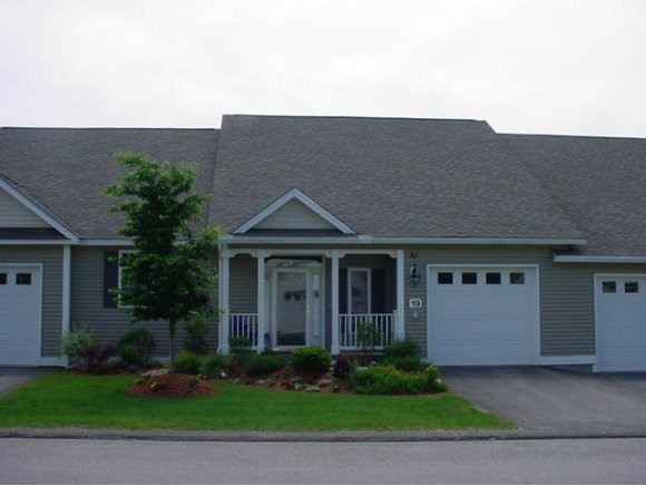 45 Old Stage Road, Unit 46 Litchfield, NH 03052 - Photo 1 of 1