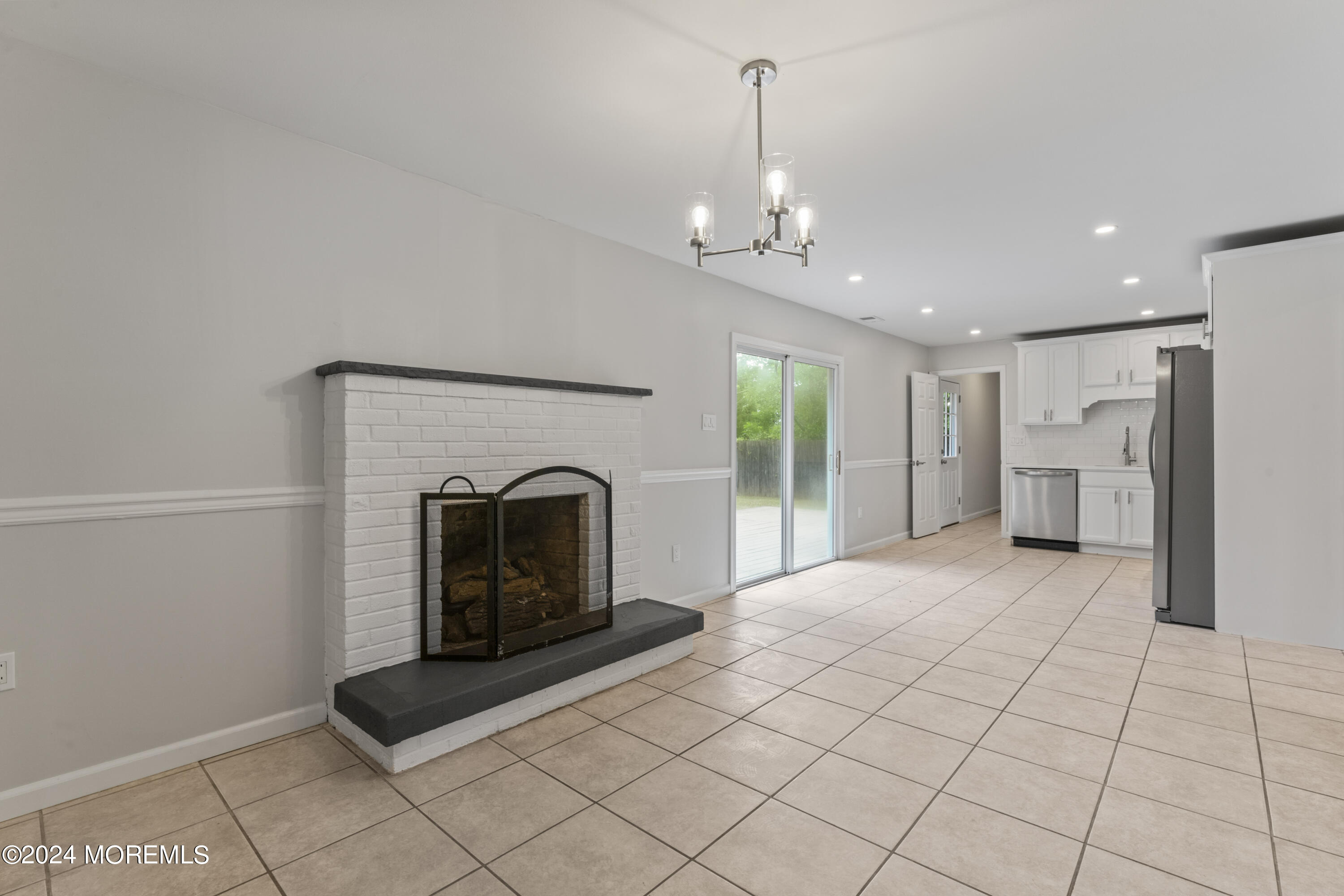 316 Ash Road Tuckerton, NJ 08087 - Photo 12 of 24 photos_high_resolution_HOM00195