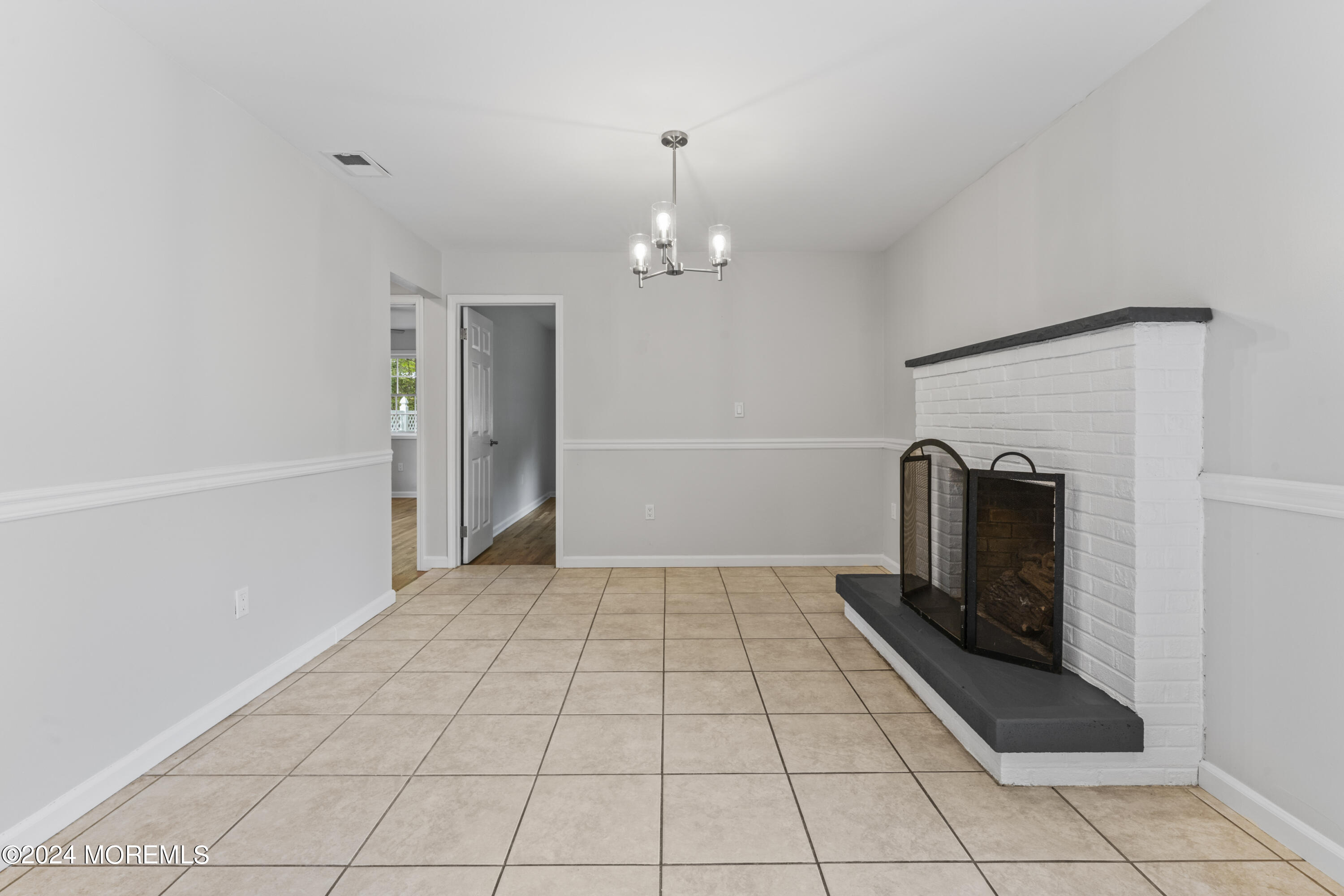 316 Ash Road Tuckerton, NJ 08087 - Photo 13 of 24 photos_high_resolution_HOM00200