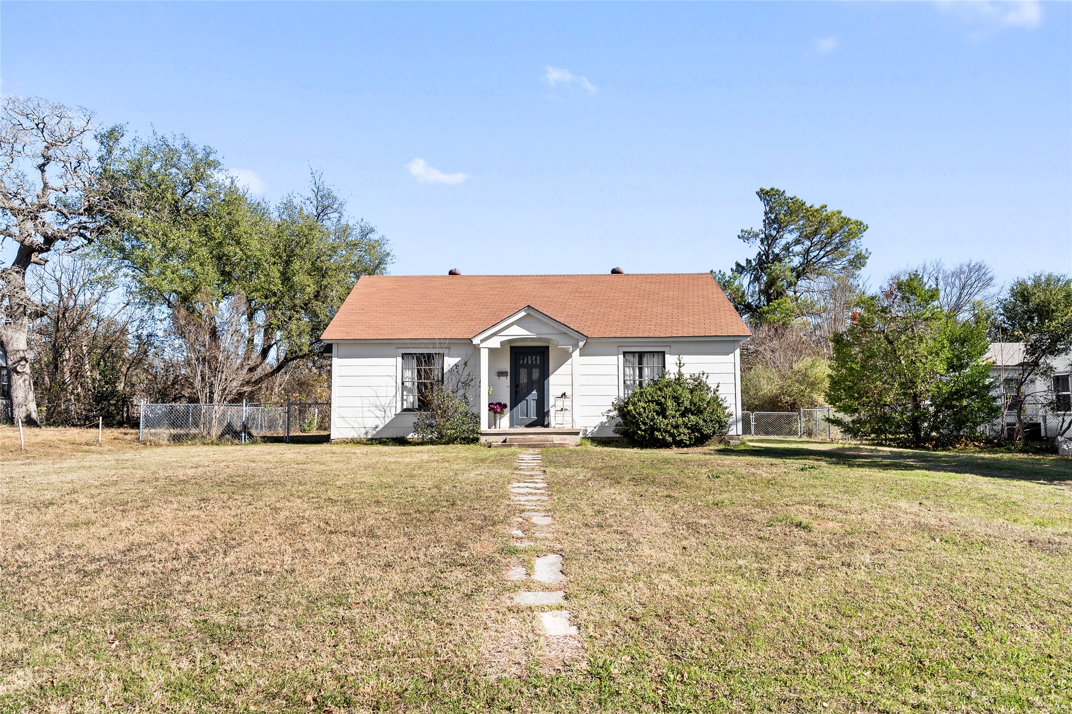 517 North Ave F Elgin, TX 78621 - Photo 1 of 1 This charming home is all about simple living in an unbeatable, walkable location just steps from Main Street in downtown Elgin, where coffee shops, dining, and local events are right around the corner.