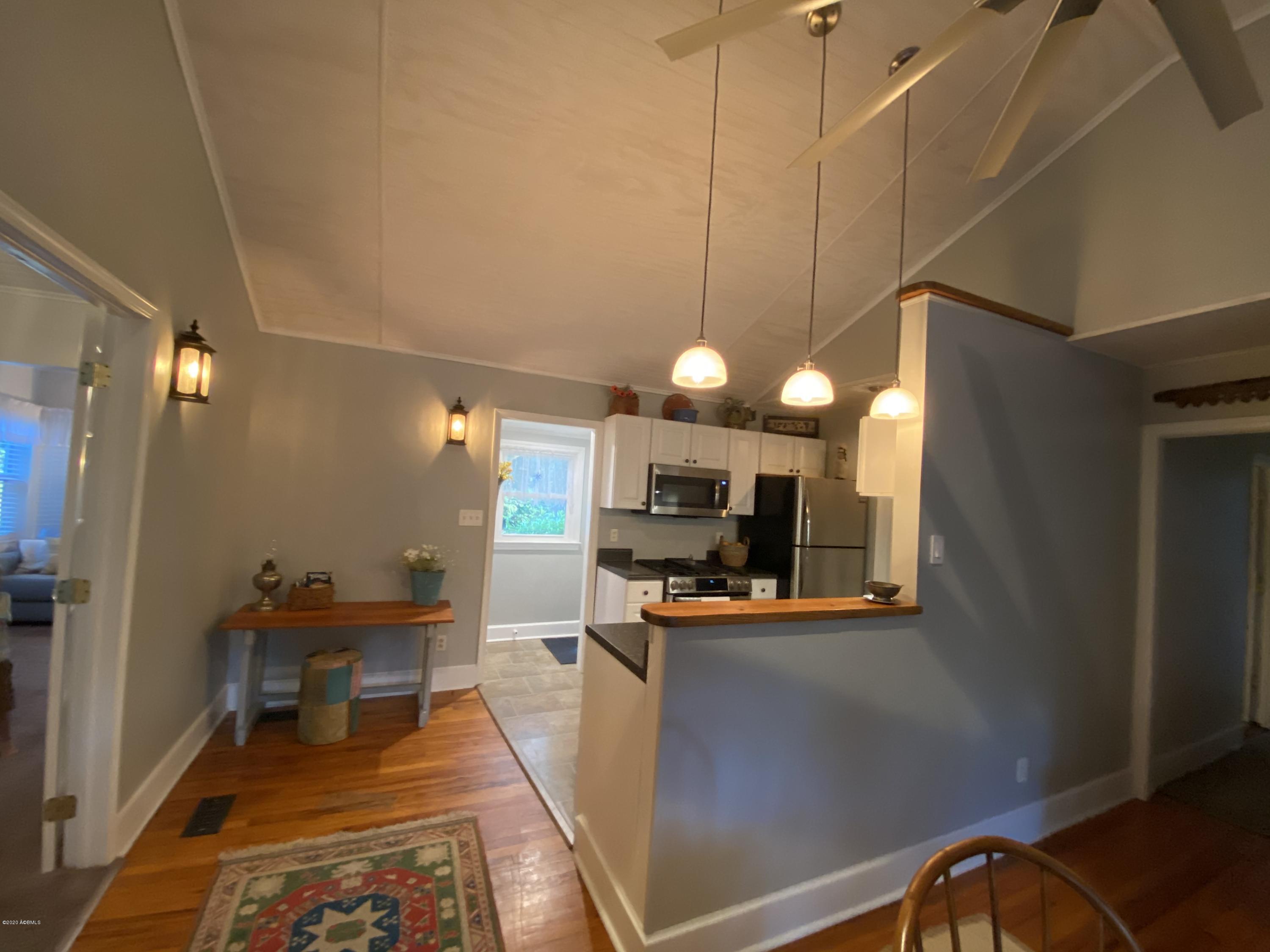 107 Verdier Road Beaufort, SC 29902 - Photo 13 of 26 IMG_2230