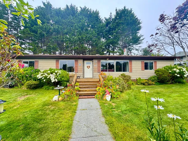 $399,998 | 1029 Fifield Street, Brookings, OR 97415