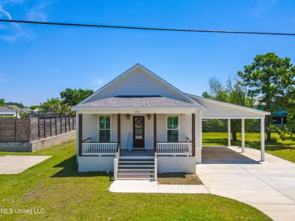 $2,400 | 118 Eleanor Avenue, Pass Christian, MS 39571