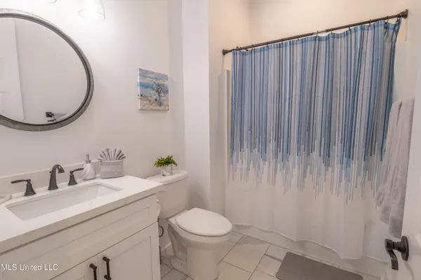 $2,400 | 118 Eleanor Avenue, Pass Christian, MS 39571