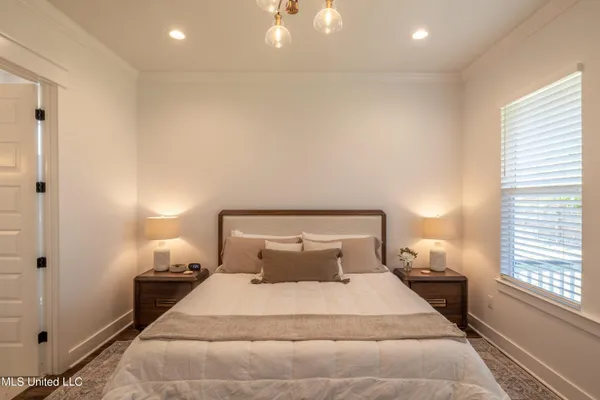 $2,400 | 118 Eleanor Avenue, Pass Christian, MS 39571