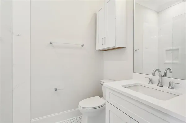 $2,100 | 9215 South Claiborne Avenue, New Orleans, LA 70118