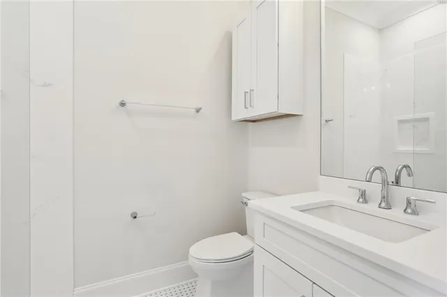 $2,100 | 9215 South Claiborne Avenue, New Orleans, LA 70118