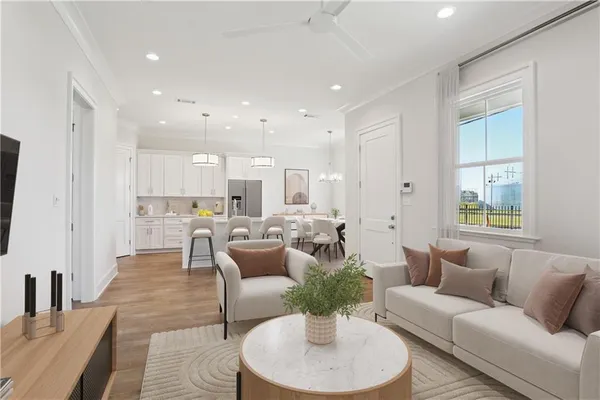 $2,100 | 9215 South Claiborne Avenue, New Orleans, LA 70118