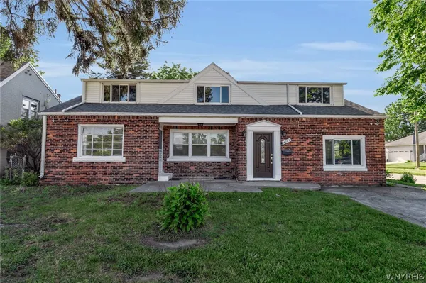 $399,999 | 4289 Union Road, Cheektowaga, NY 14225