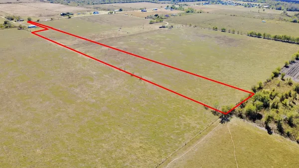 a view of an ocean beach
