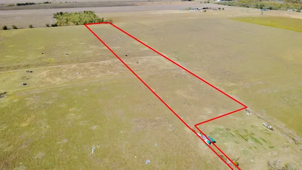 a view of a walk in closet